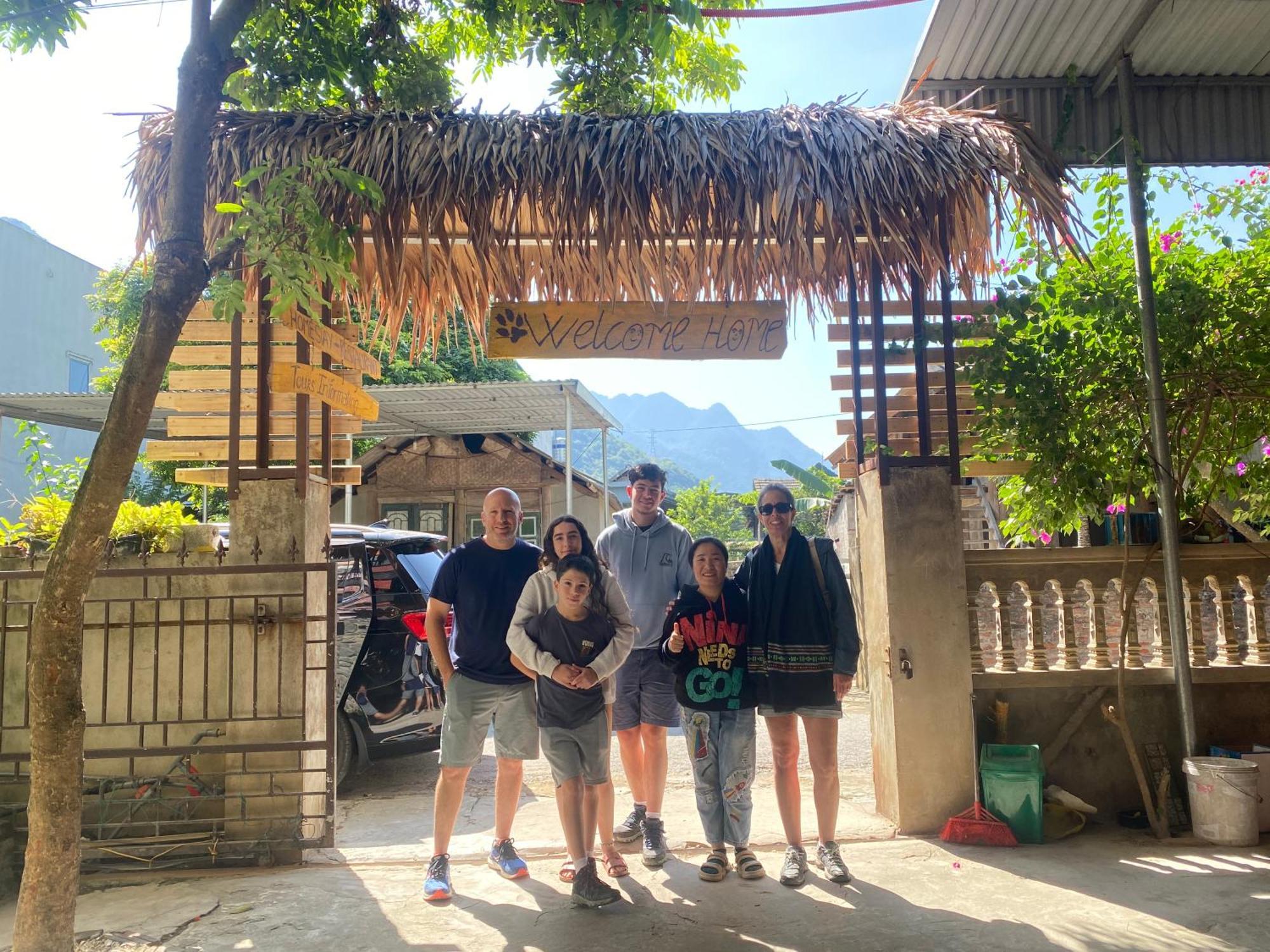Hakuna Matata Homestay Mai Châu Esterno foto